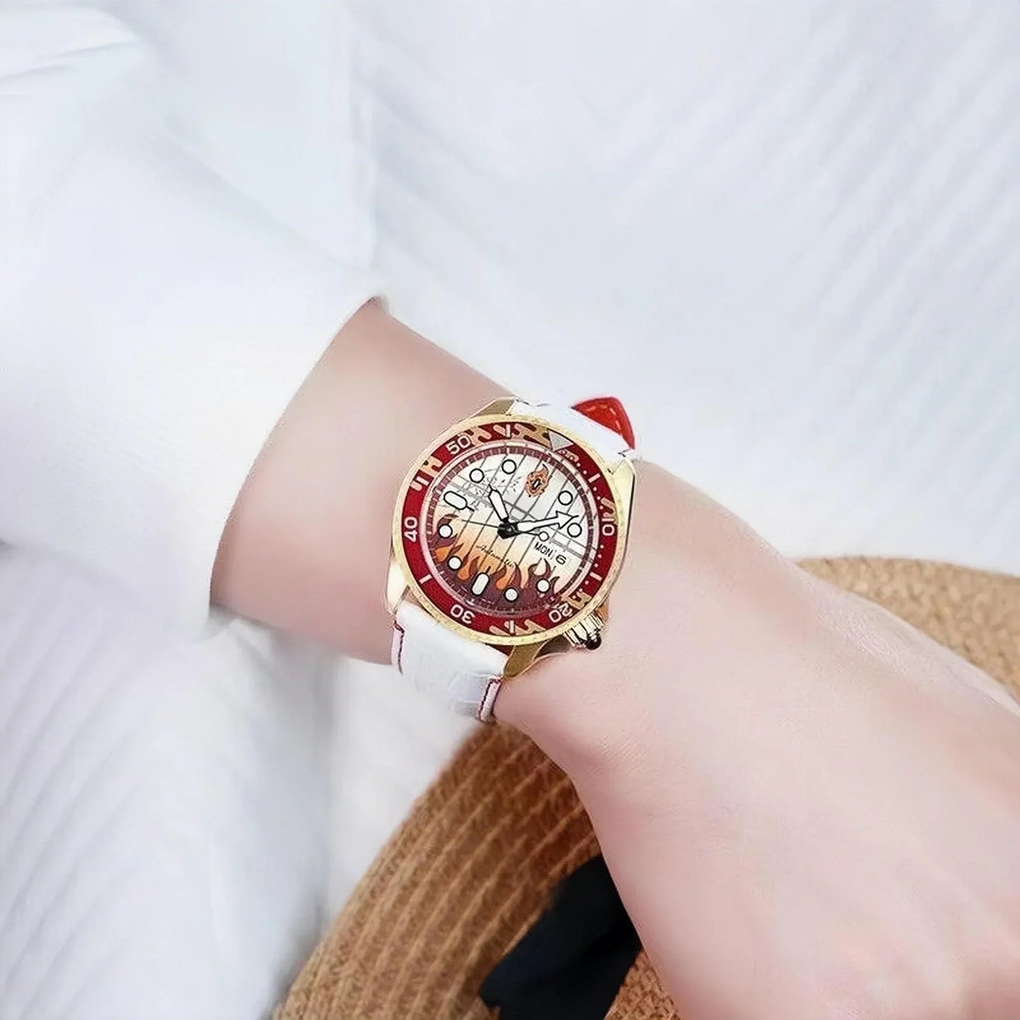 Rengoku Kyoujurou Men's and women's all-purpose quartz watch,100 meter waterproof watch