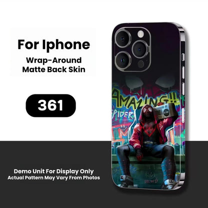 One Piece Thousand Sunny Liquid Quicksand Phone Case, Floating Straw Hat Pirates Design (iPhone 11-17 Pro Max)（副本）